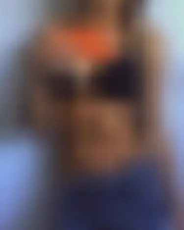 Juna, 22 Jahre — domina treffen in Mörfelden-Walldorf