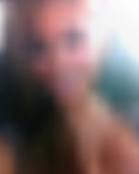 Kira, 32 Jahre — domina treffen in Hilden