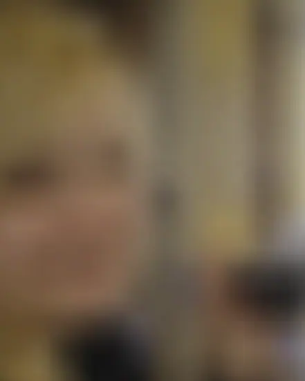 Mira, 23 Jahre — domina treffen in Bielefeld